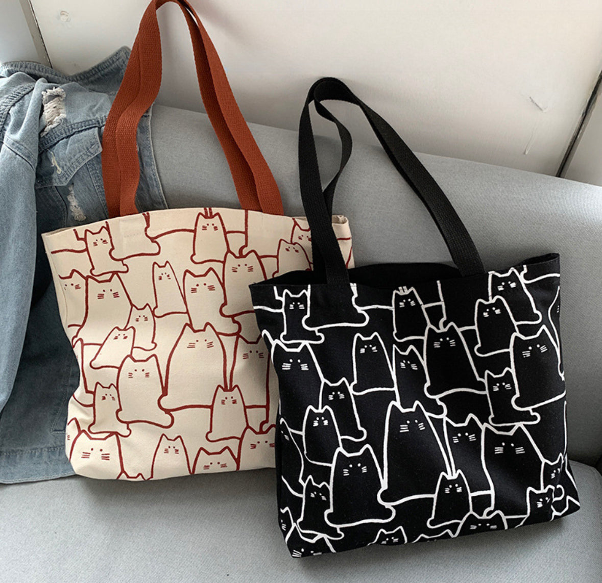Artistic shoulder bag