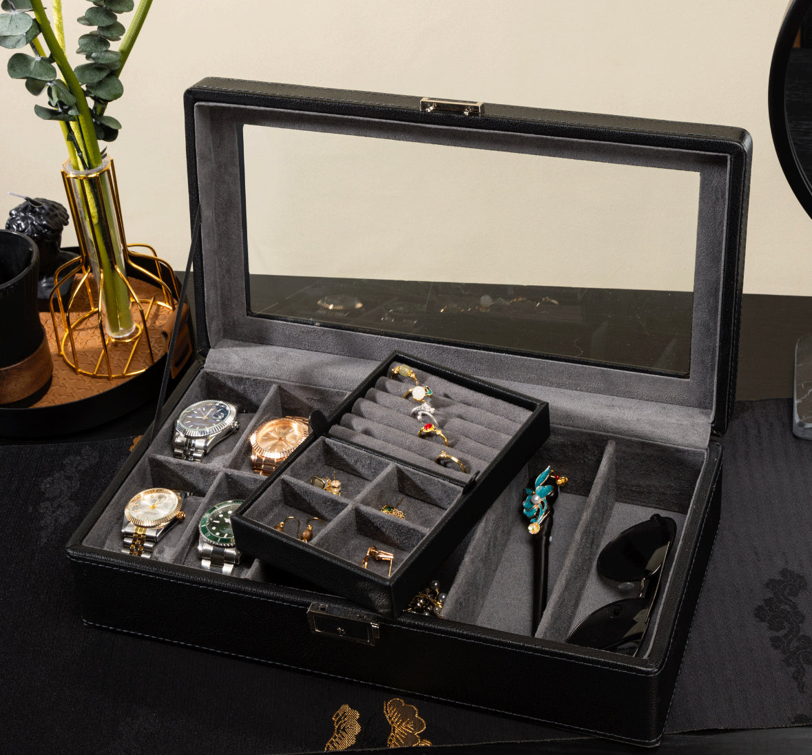 Leather watchbox