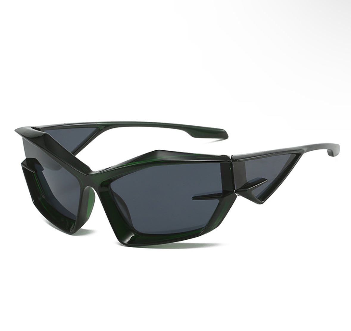 Cat's eye sunglass
