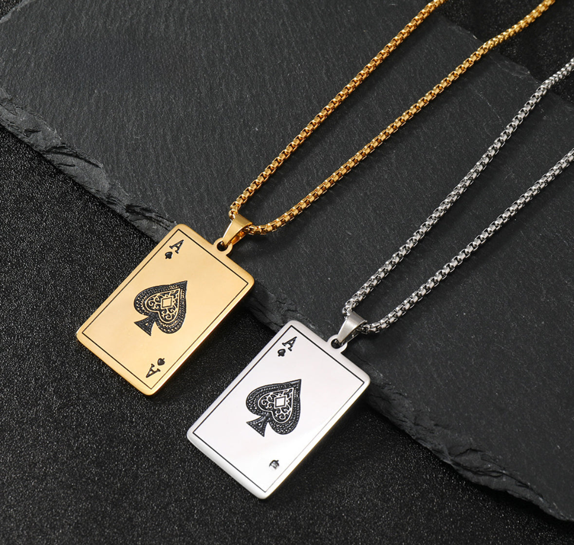 Poker necklace