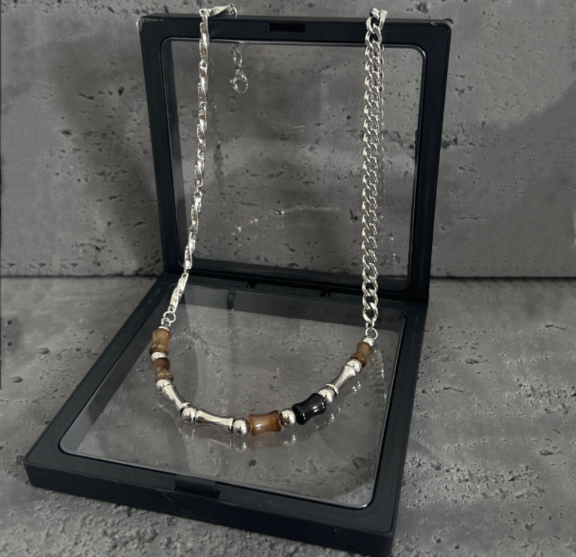 Agate bamboo necklace