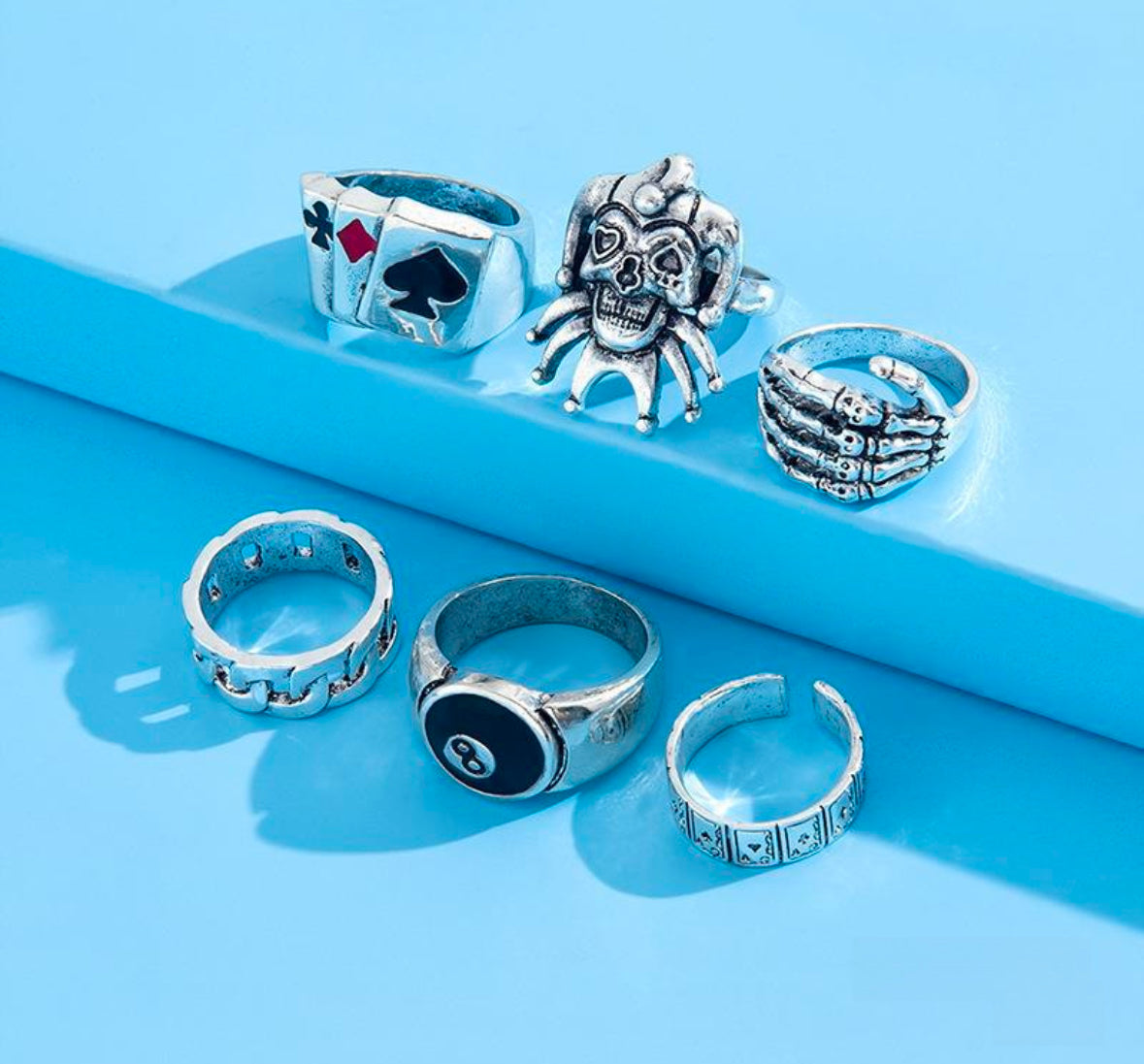 Gothic round ring set