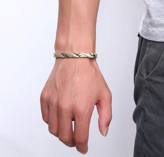 Spark weave bracelet