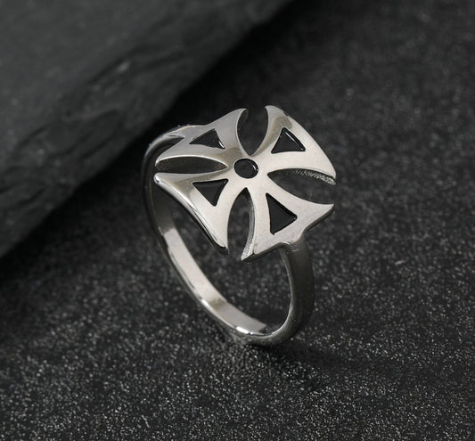 Roman cross ring